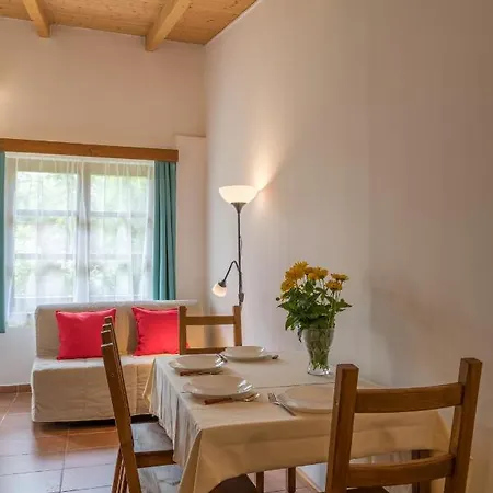 Hajnalka Apartman *