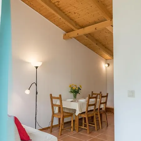 Hajnalka Apartman *