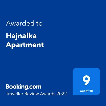 Hajnalka בדקסוניטומאי