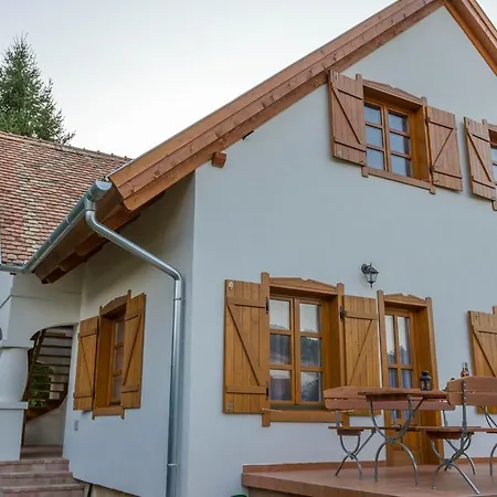 Hajnalka Apartman
