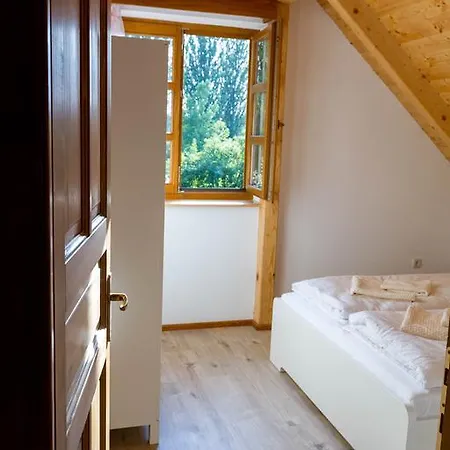 Hajnalka Lägenhet Badacsonytomaj