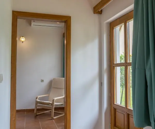 Hajnalka Apartament Badacsonytomaj